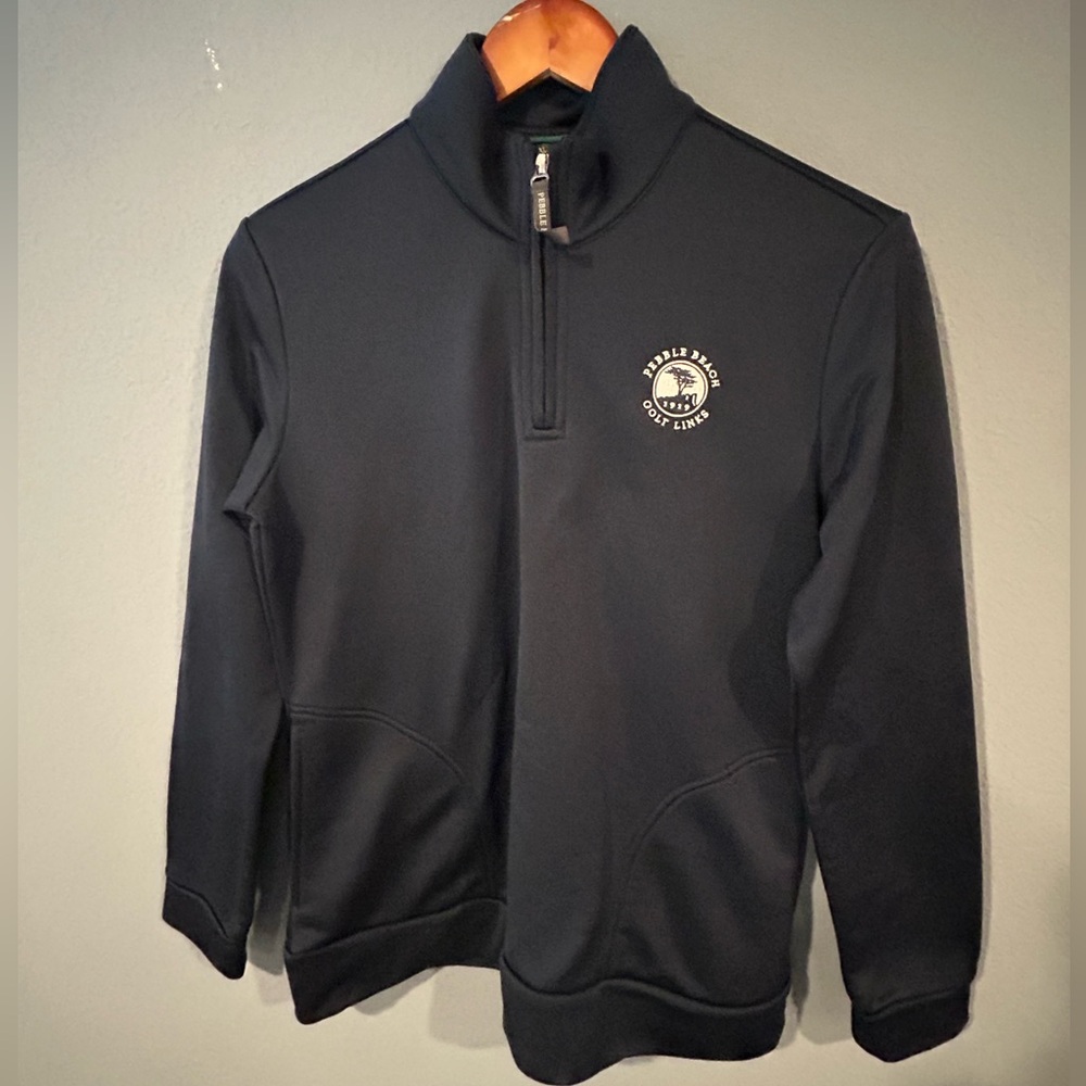 Men’s 1/4 Zip Pebble Beach sweatshirt size Medium